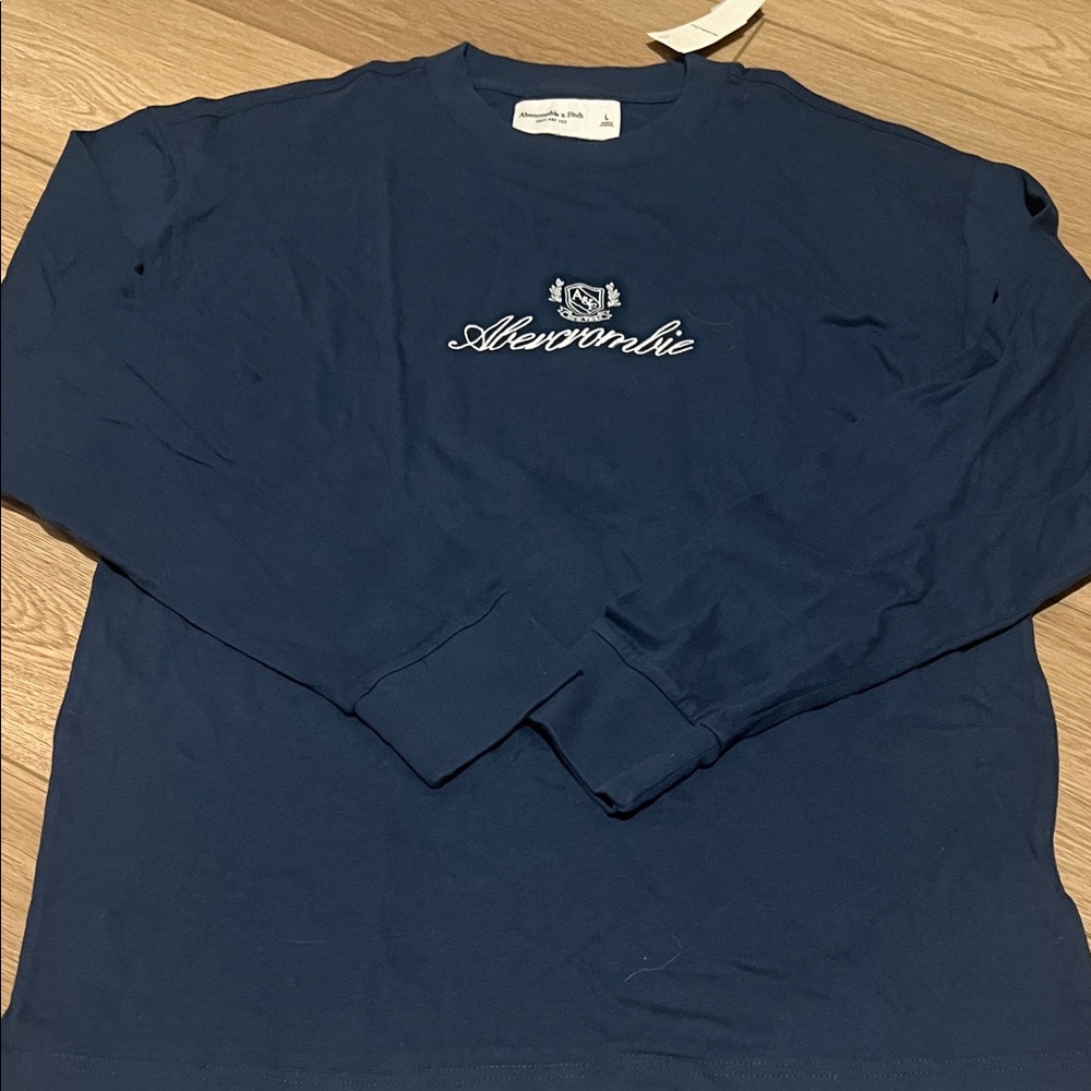 NWT Abercrombie & Fitch Navy Long Sleeve Tee